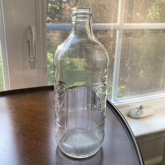 Vintage Pepsi Cola, 16oz Clear Bottle, Double Embossed Logos, Anchor Hocking 60s - Picture 3 of 7